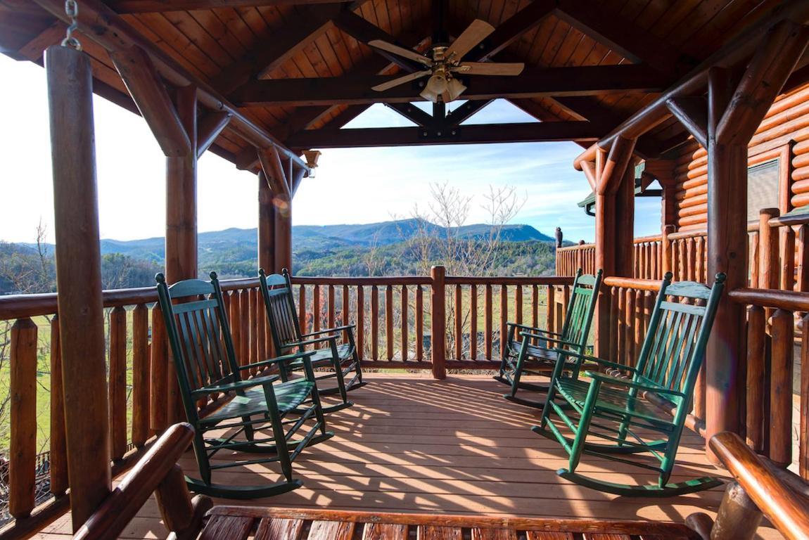 Serenity Peak Villa Pigeon Forge Exteriör bild